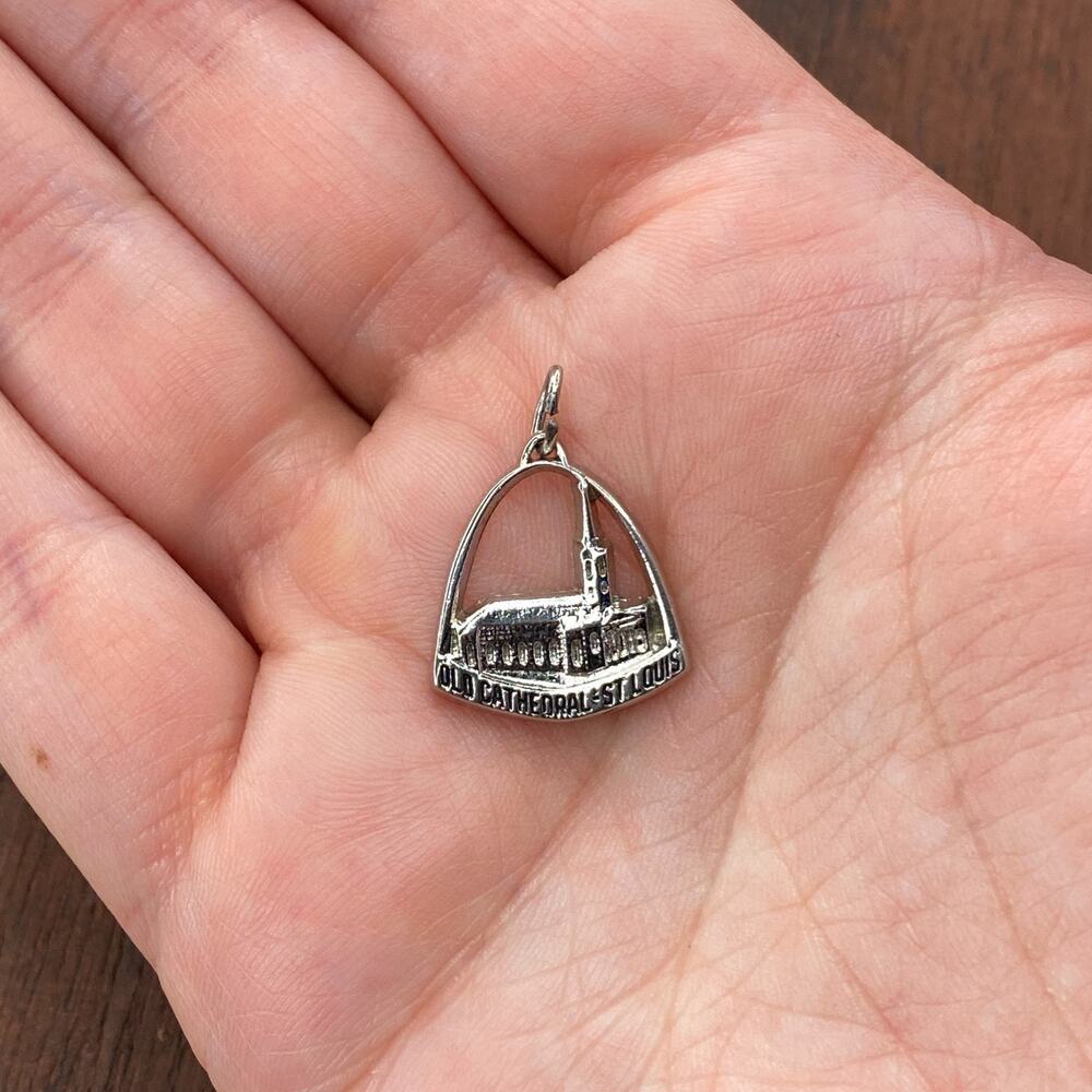 Vintage Kinney 925 Sterling Silver "Old Cathedral St Louis" Pendant Charm